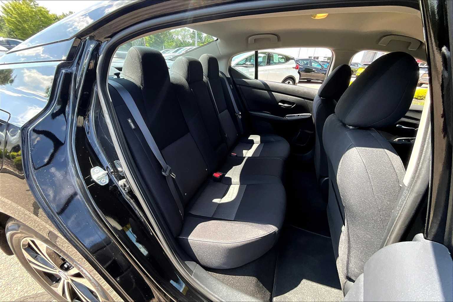 2022 Nissan Sentra SV - Photo 16