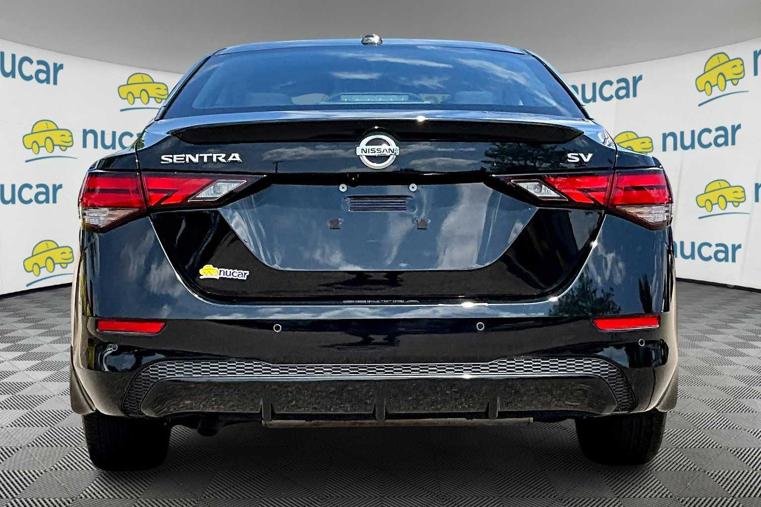 2022 Nissan Sentra SV - Photo 5