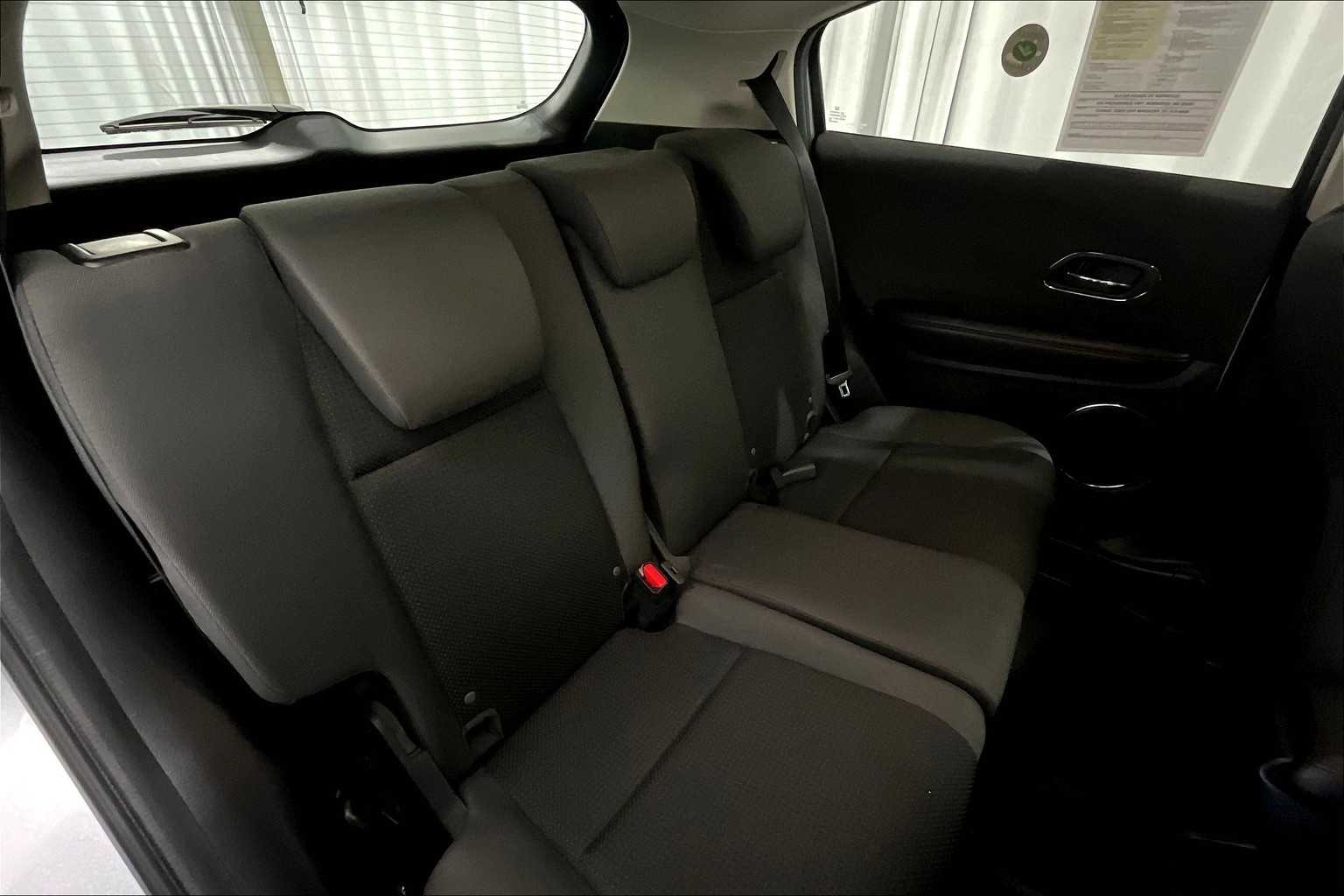 2022 Honda HR-V EX - Photo 16