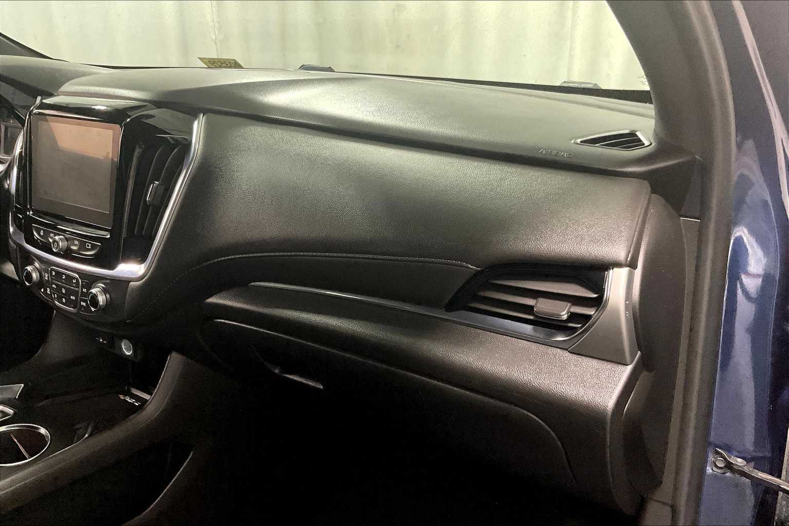 2022 Chevrolet Traverse LT Cloth - Photo 13