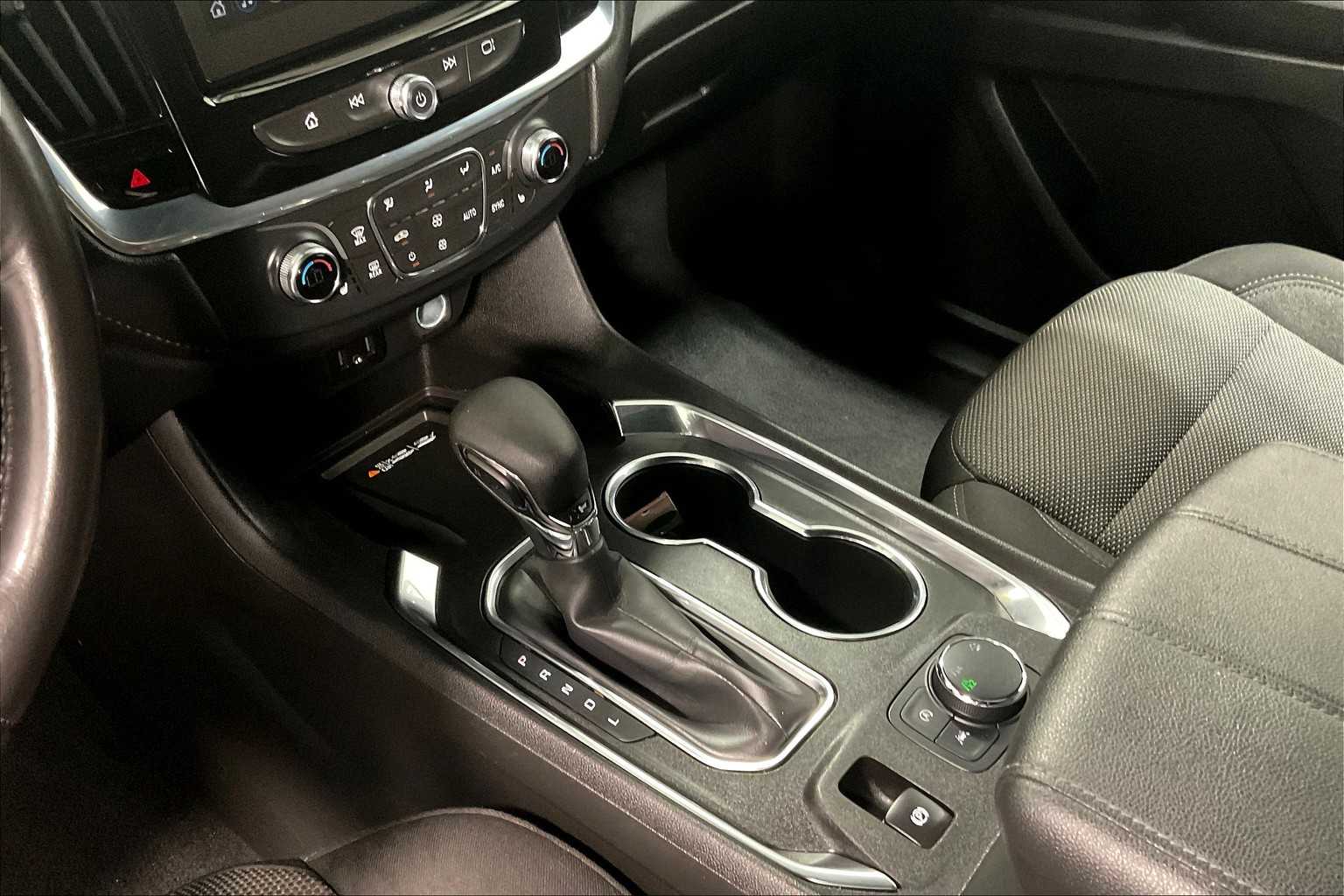 2022 Chevrolet Traverse LT Cloth - Photo 20