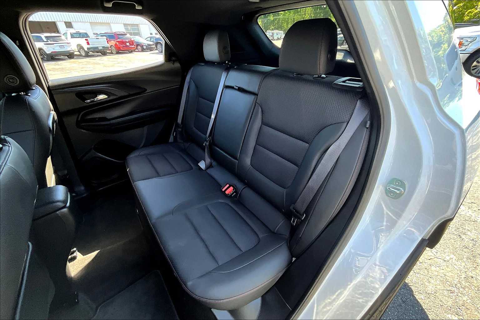 2022 Chevrolet TrailBlazer RS - Photo 14