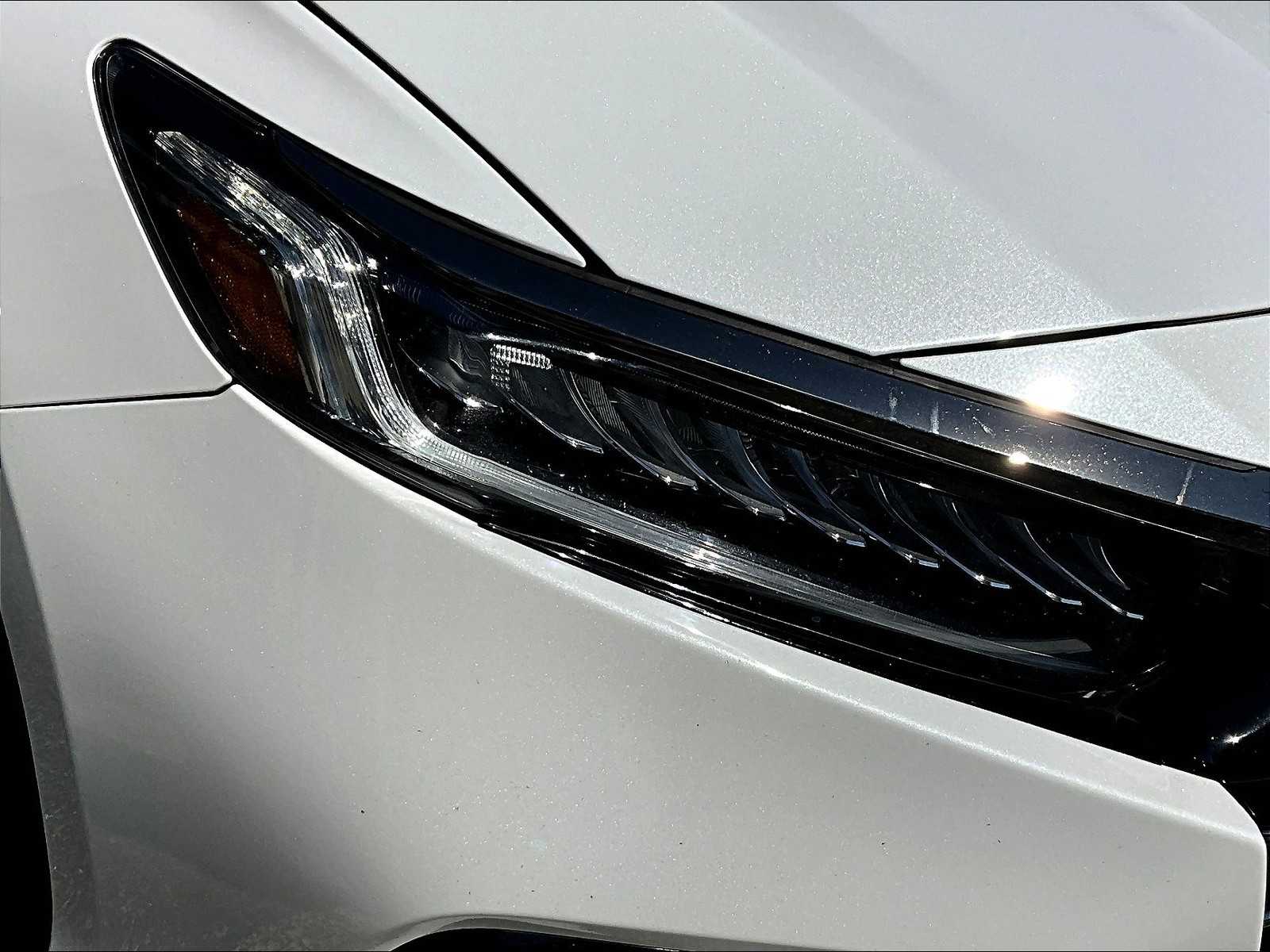 2021 Honda Accord Sport - Photo 33