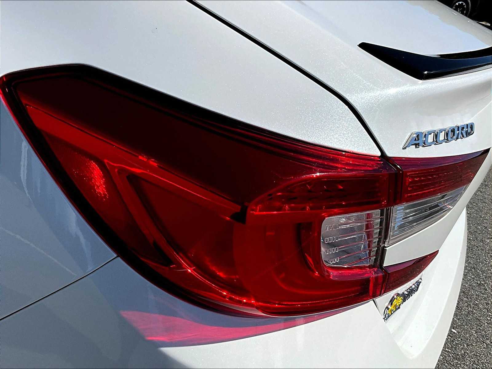 2021 Honda Accord Sport - Photo 34