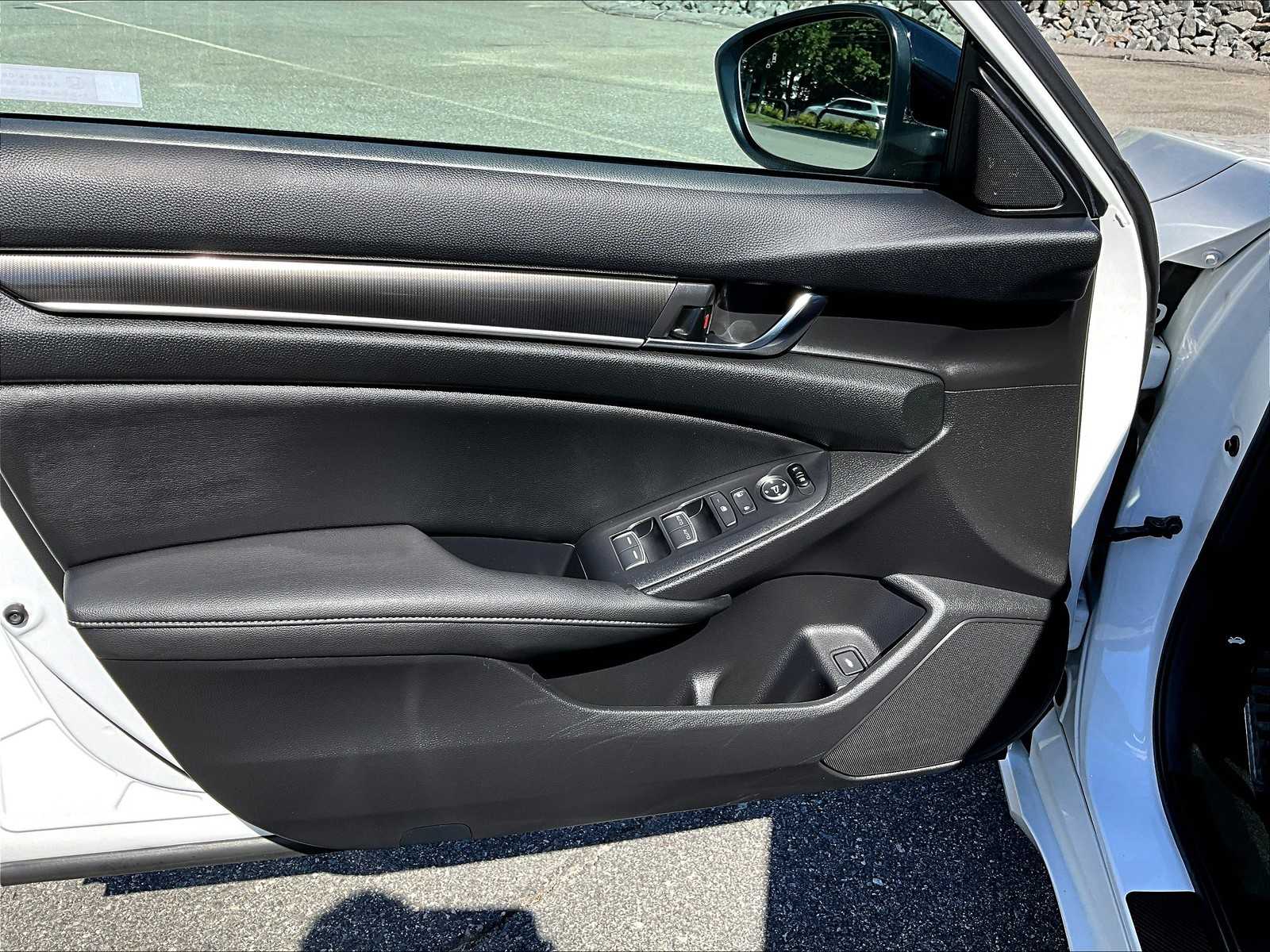 2021 Honda Accord Sport - Photo 9
