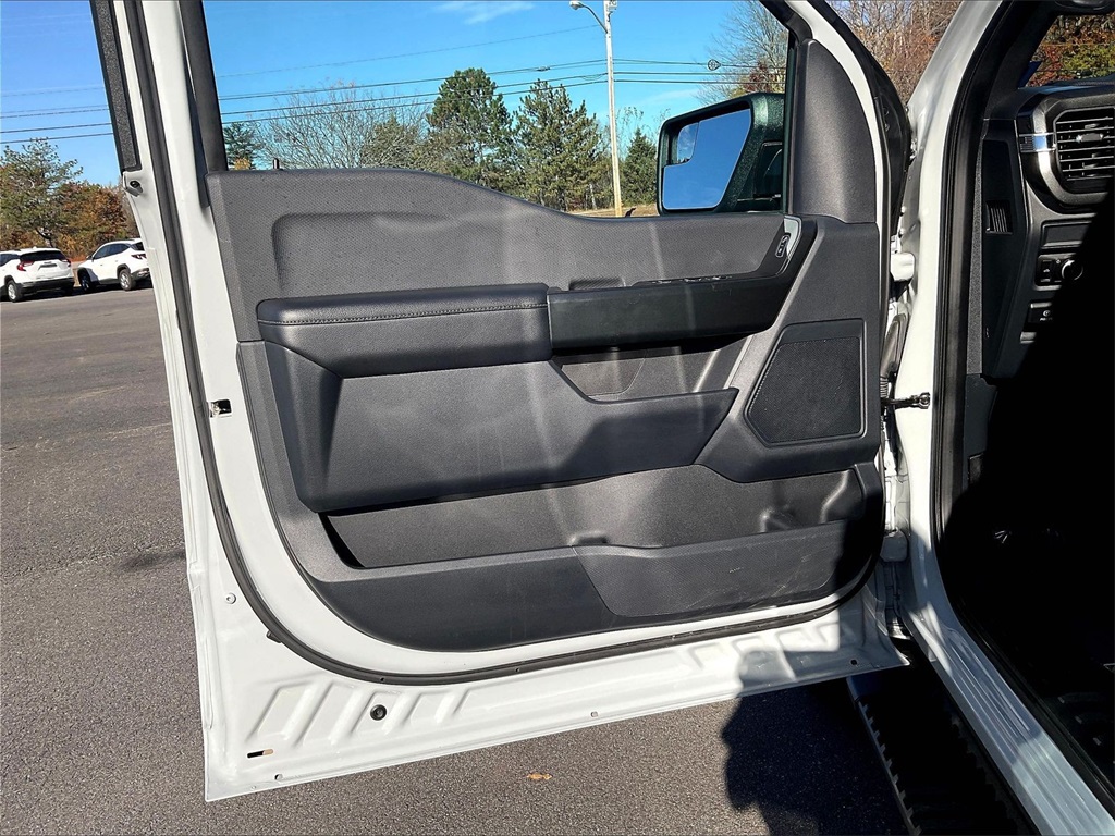 2023 Ford F-150 XL - Photo 9