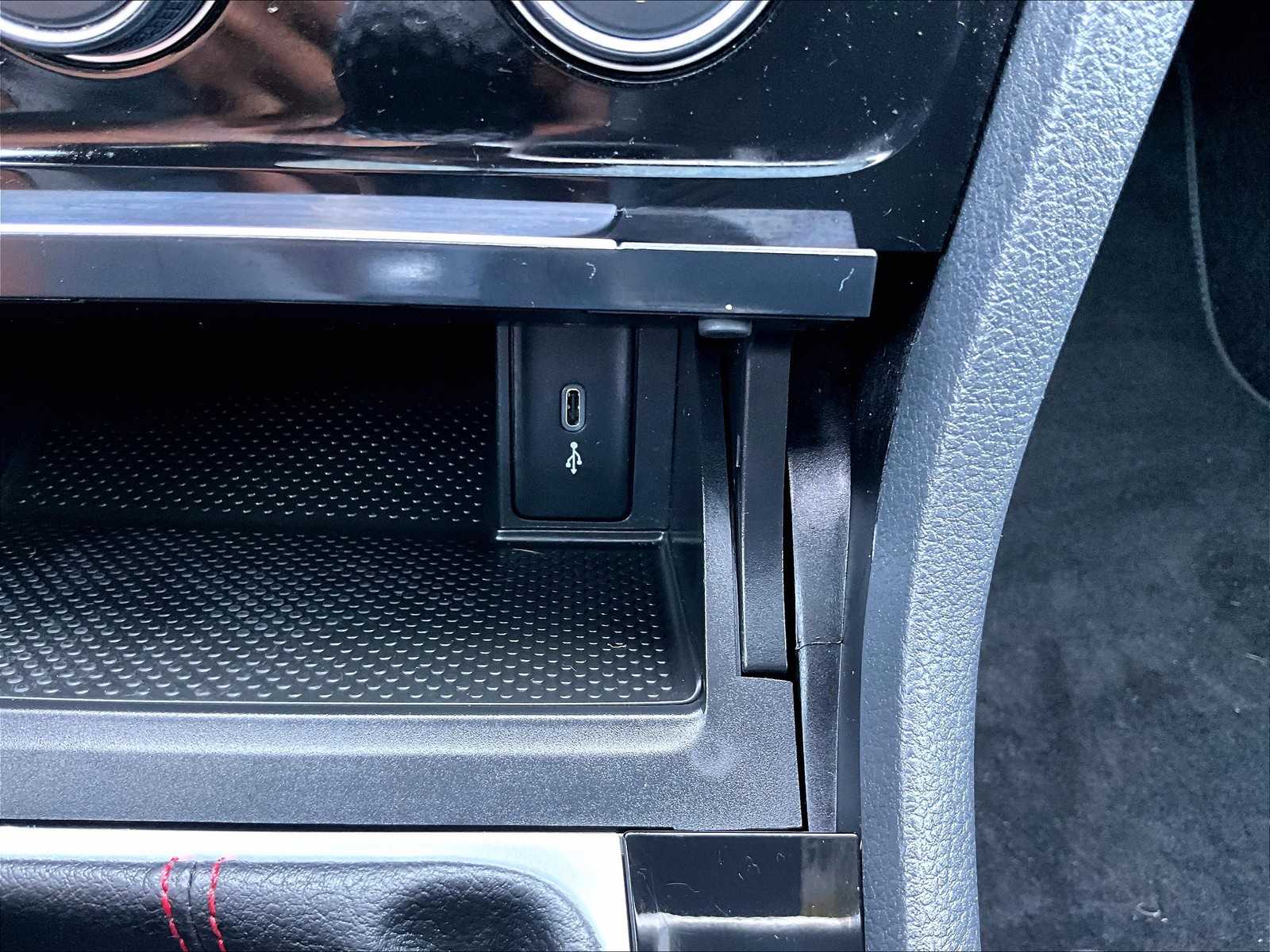 2021 Volkswagen Golf GTI SE - Photo 27