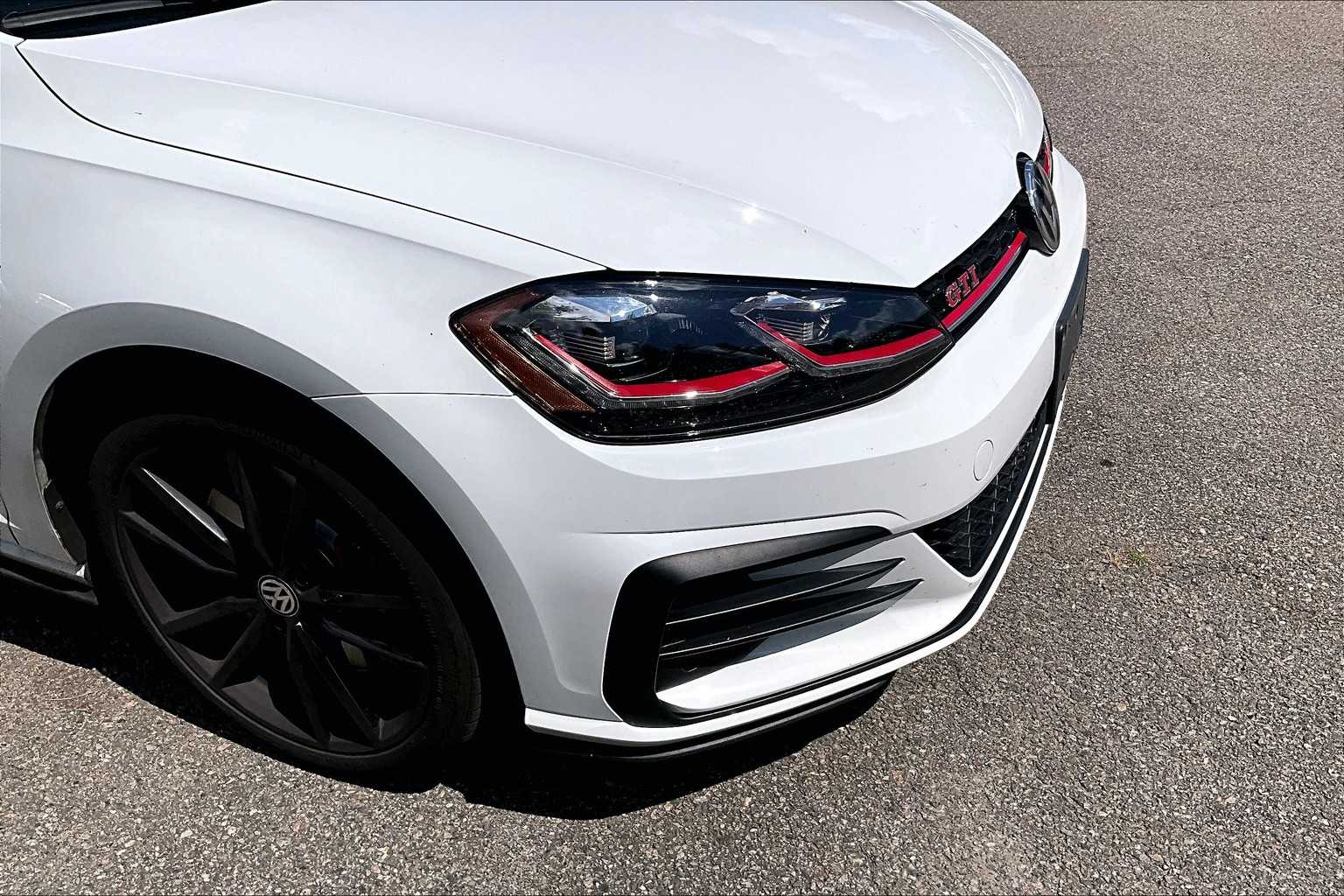 2021 Volkswagen Golf GTI SE - Photo 5