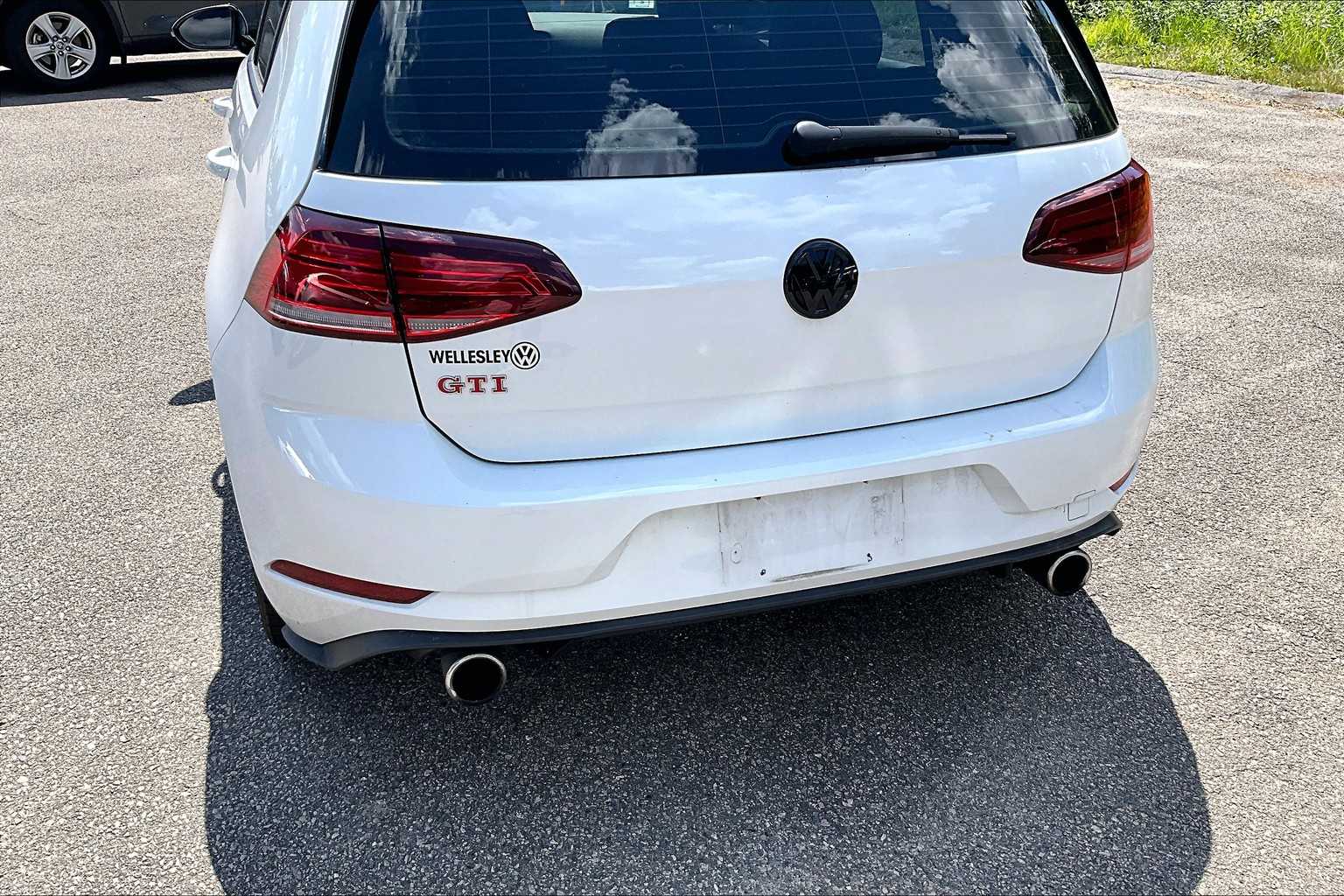 2021 Volkswagen Golf GTI SE - Photo 7