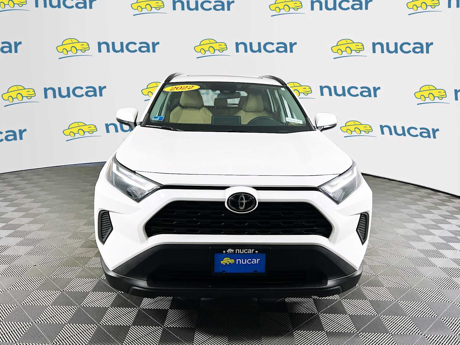2022 Toyota RAV4 XLE - Photo 2