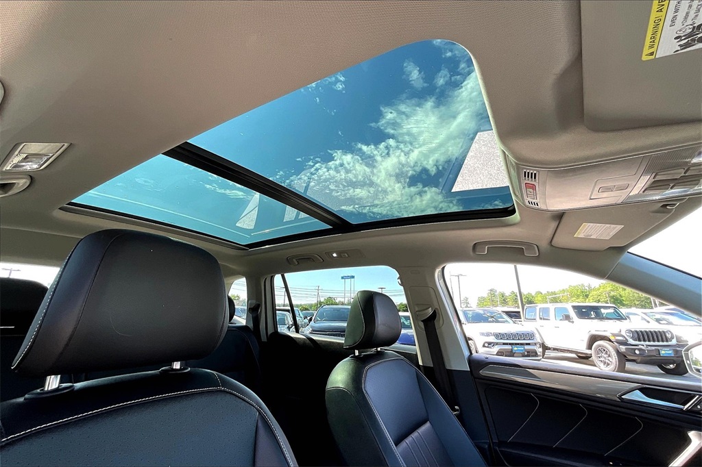 2022 Volkswagen Tiguan 2.0T SE - Photo 21