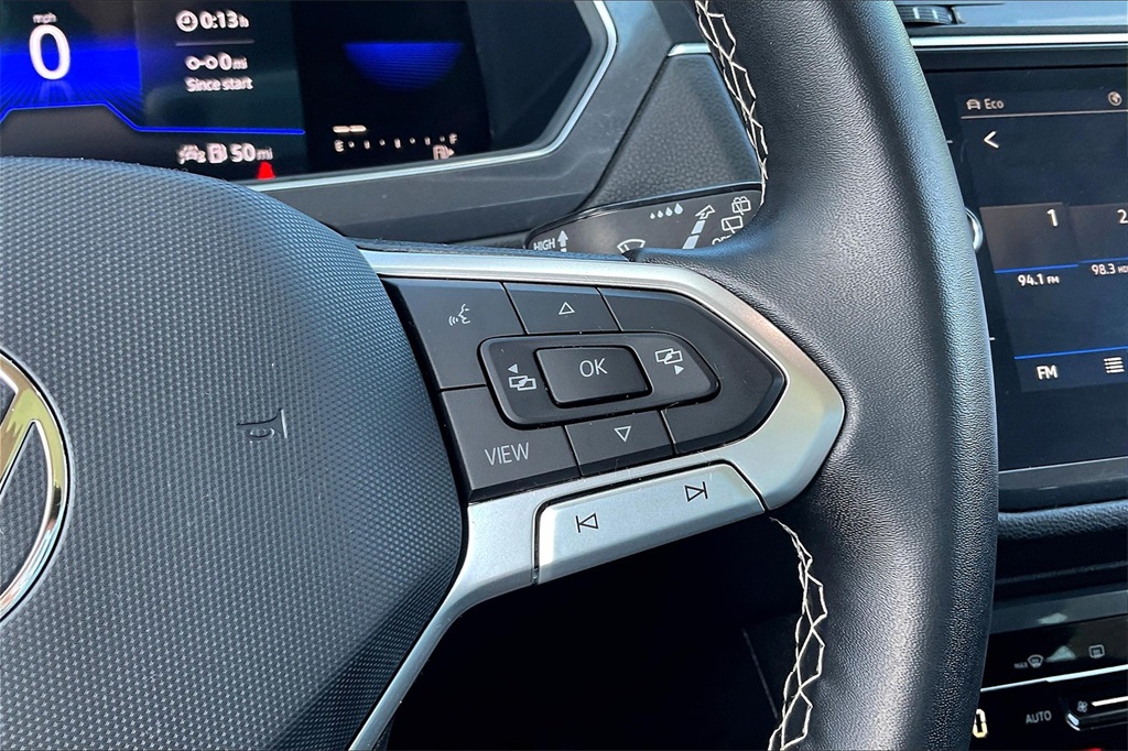 2022 Volkswagen Tiguan 2.0T SE - Photo 23