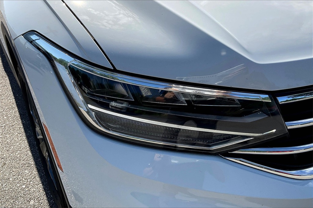 2022 Volkswagen Tiguan 2.0T SE - Photo 30