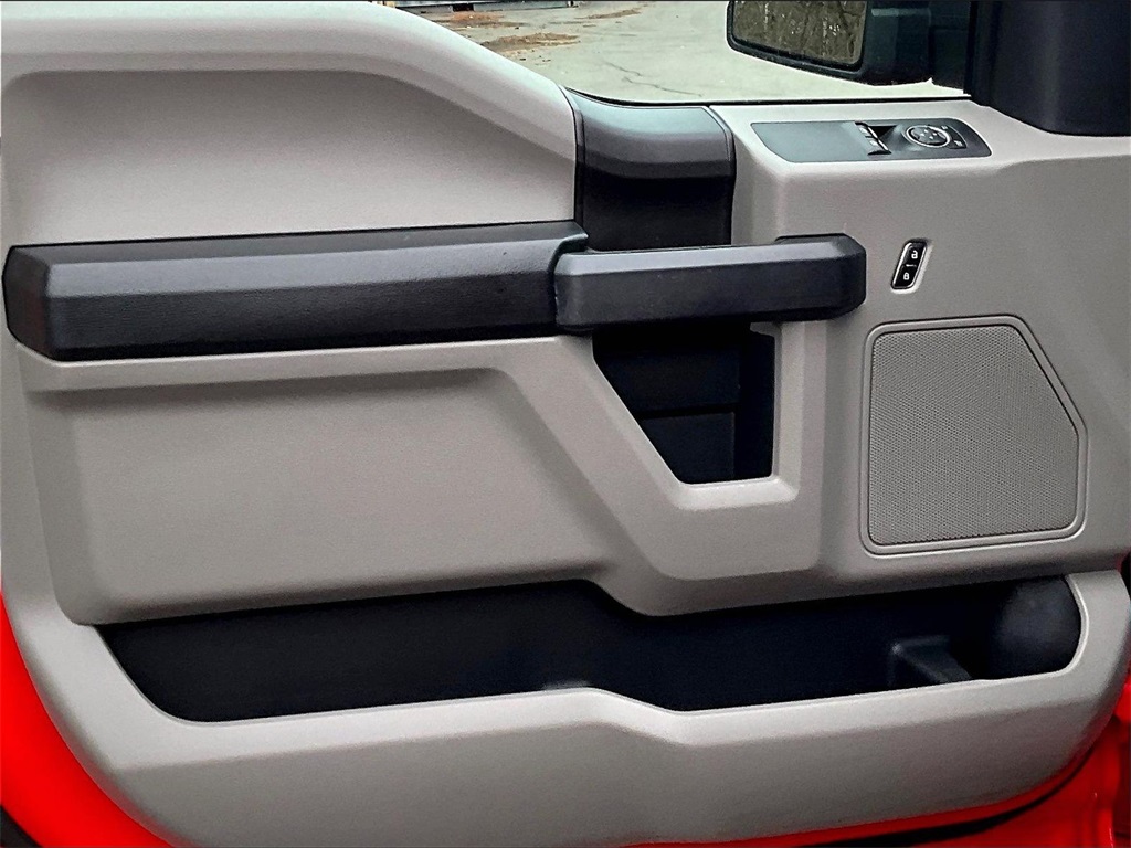 2016 Ford F-150 XL - Photo 9