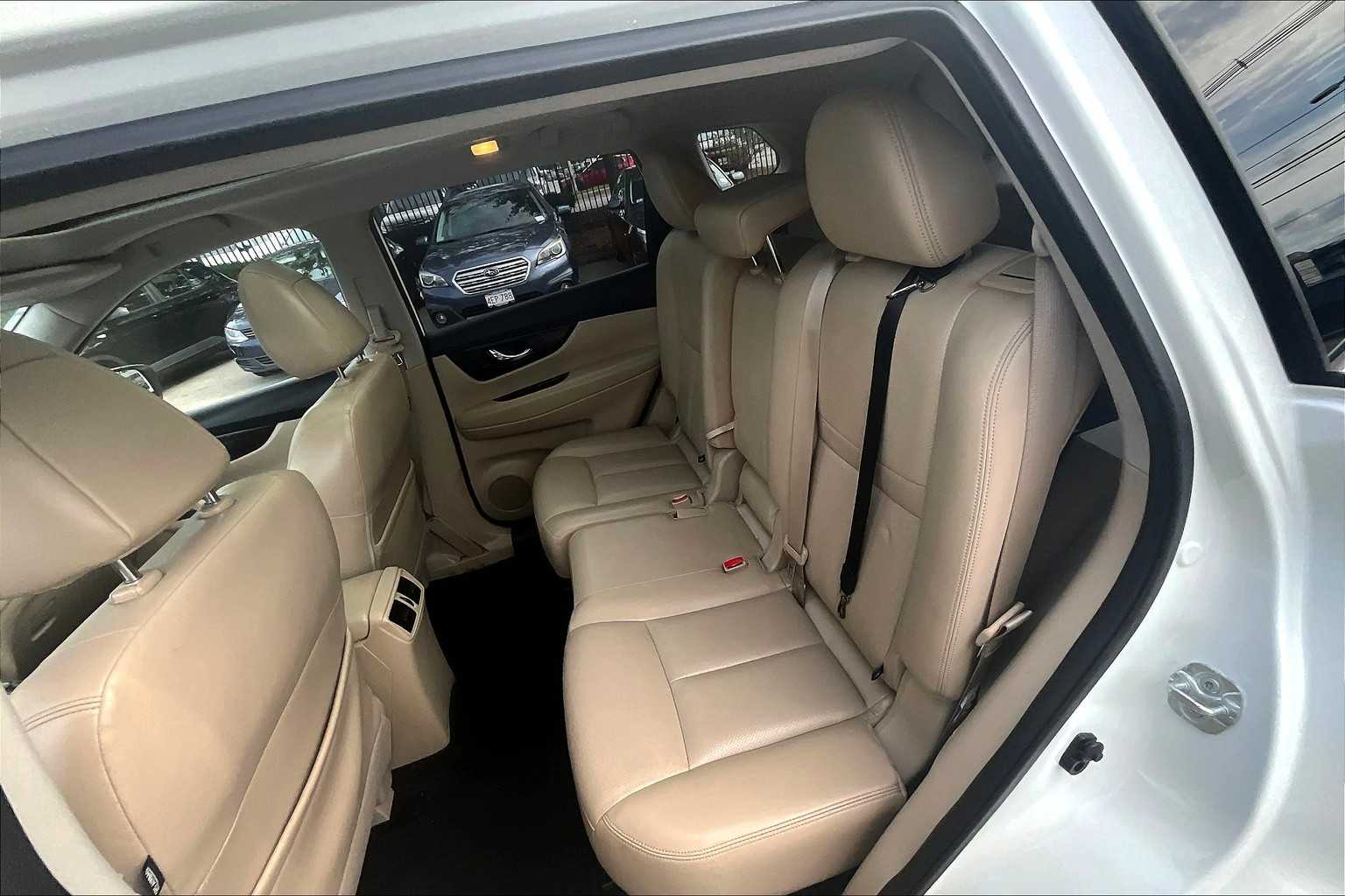 2018 Nissan Rogue SL - Photo 15