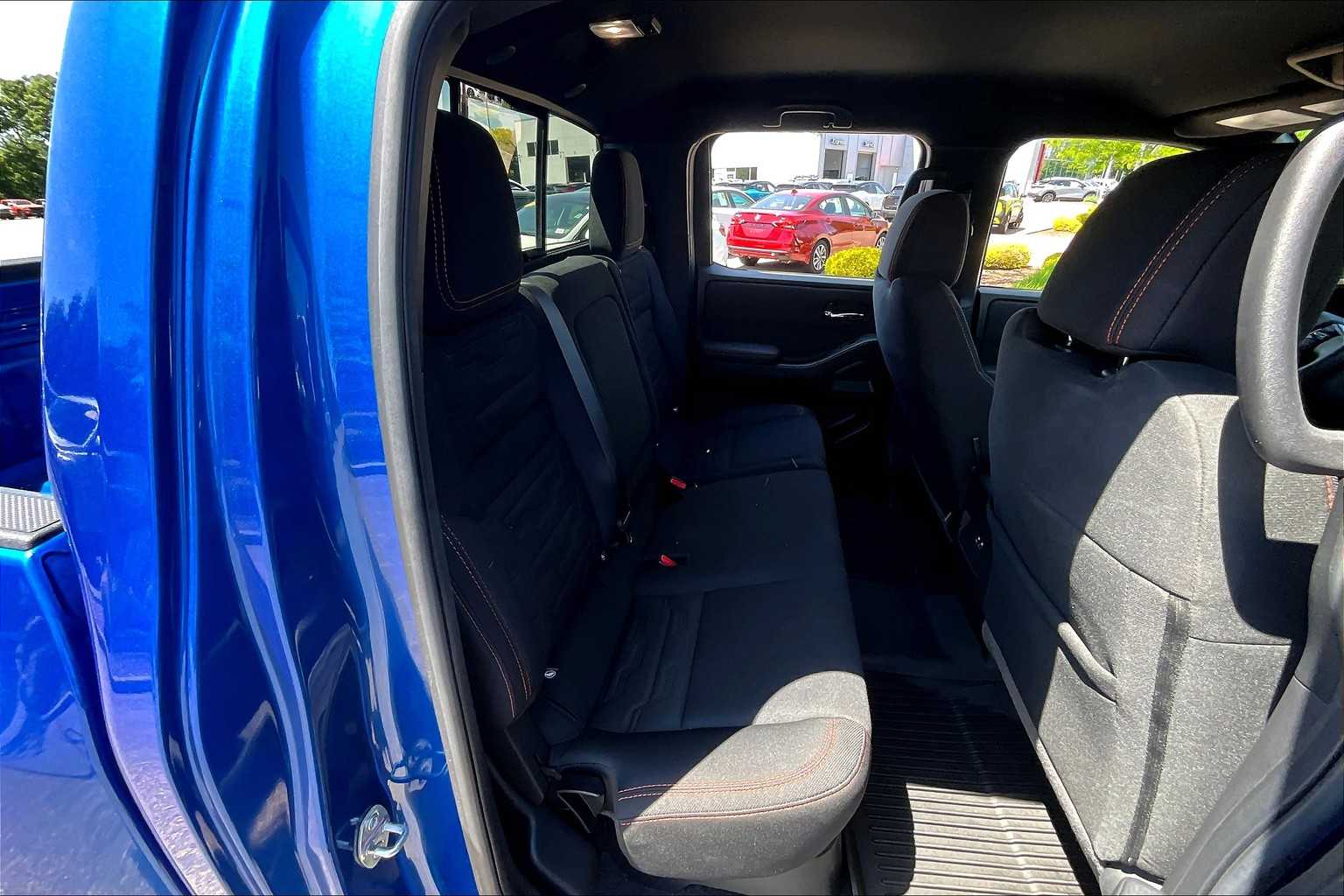 2024 Nissan Frontier PRO-4X - Photo 16