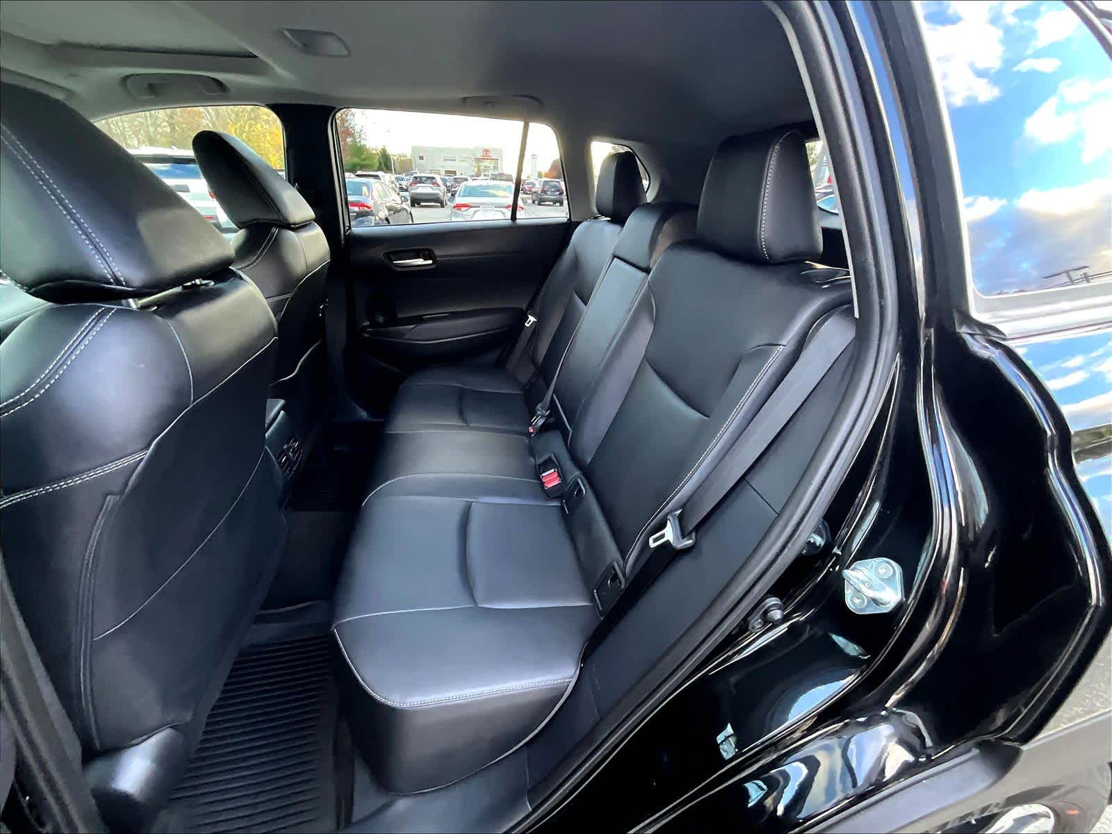 2023 Toyota Corolla Cross XLE - Photo 15