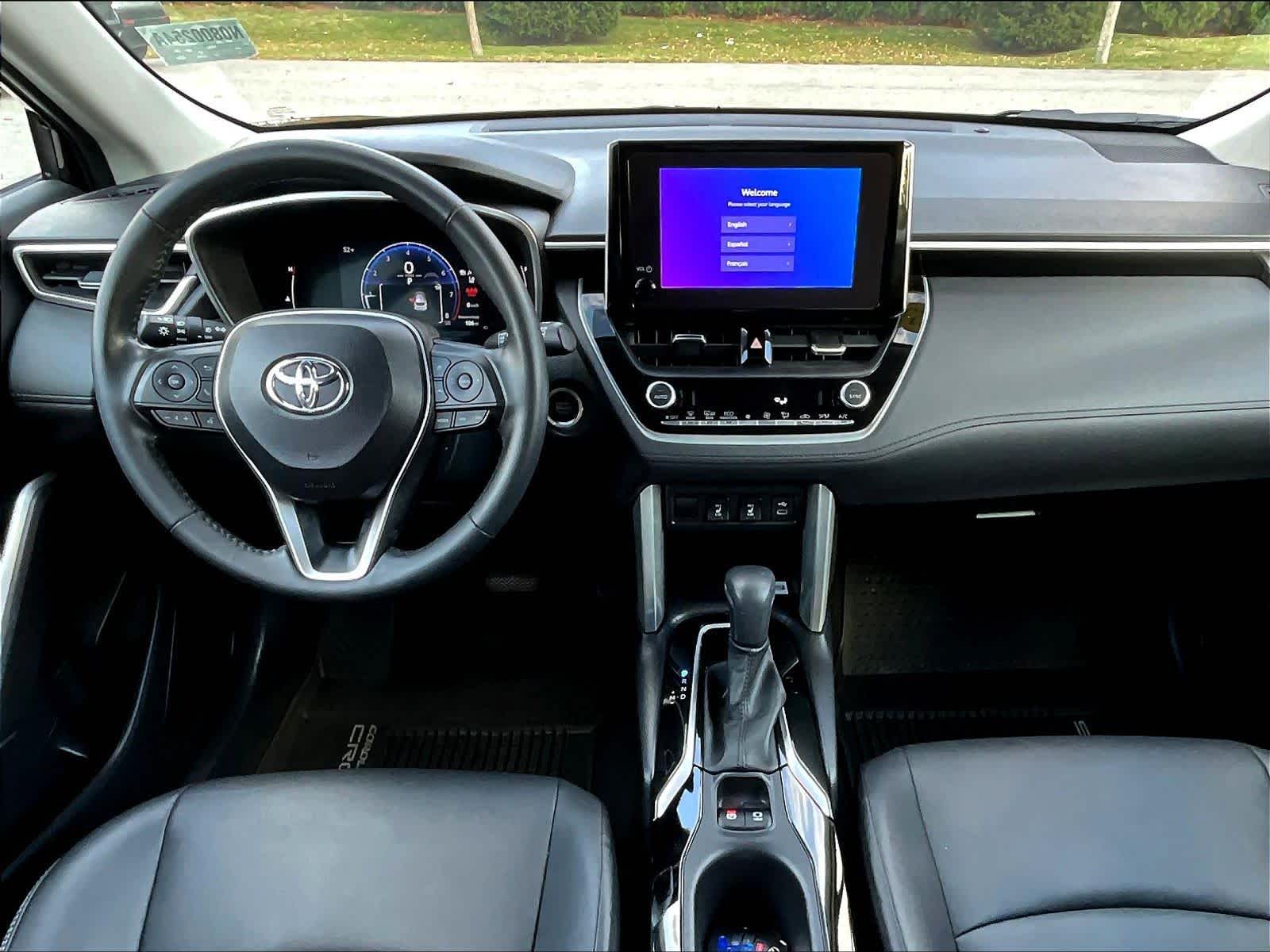 2023 Toyota Corolla Cross XLE - Photo 21