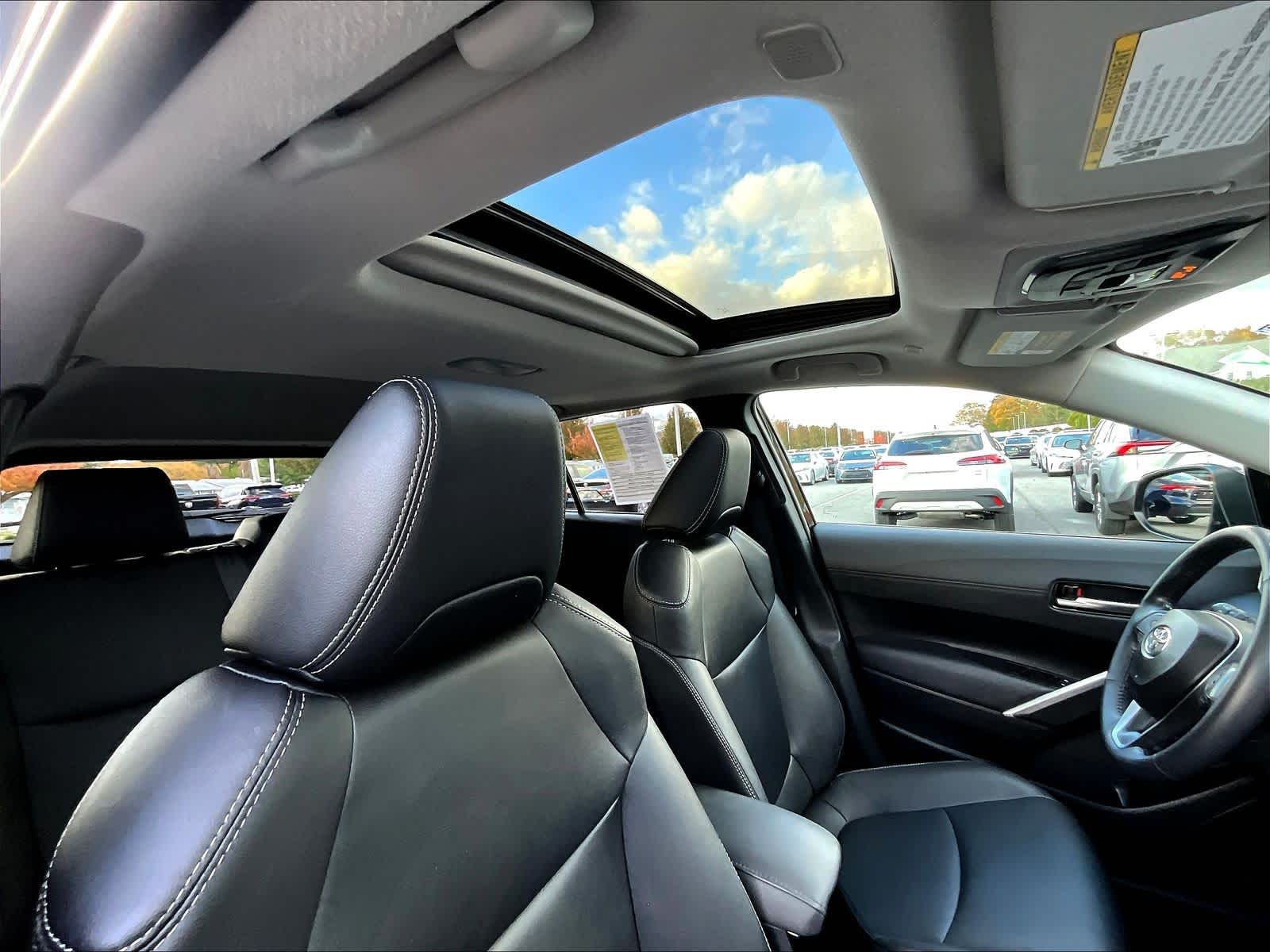 2023 Toyota Corolla Cross XLE - Photo 22