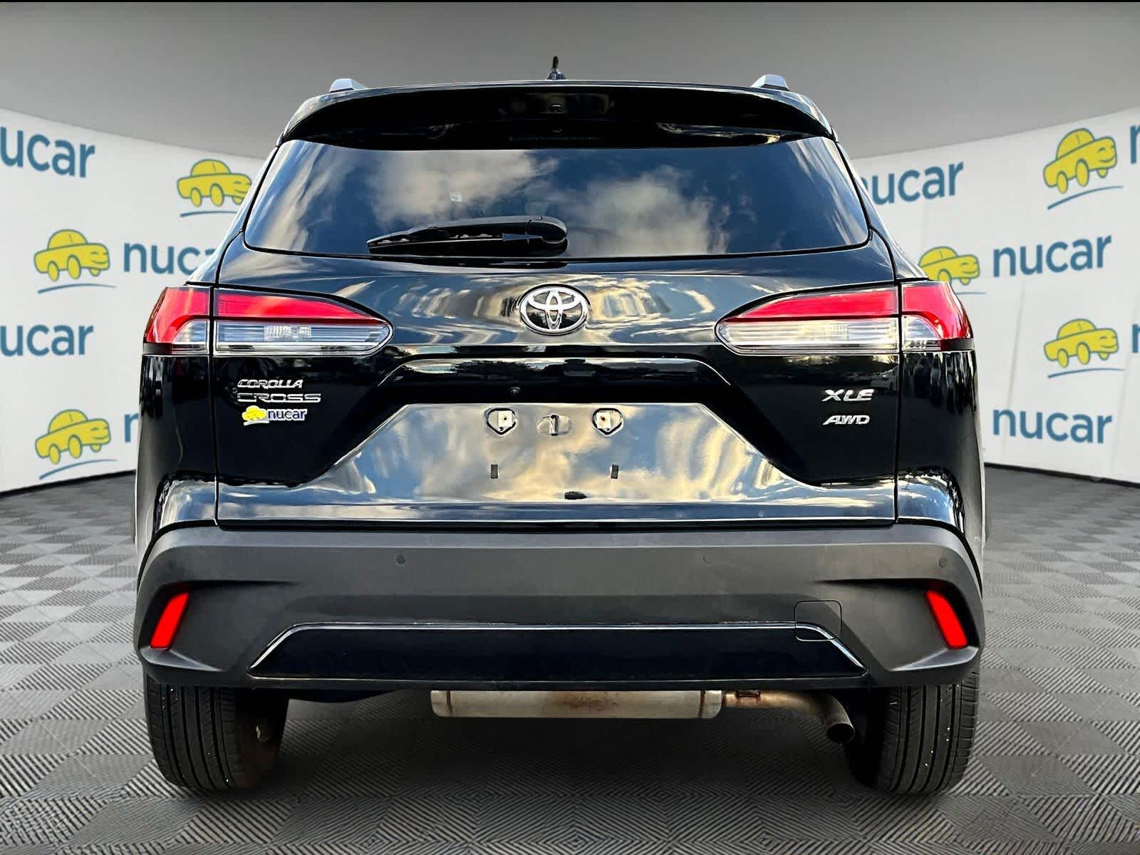 2023 Toyota Corolla Cross XLE - Photo 5