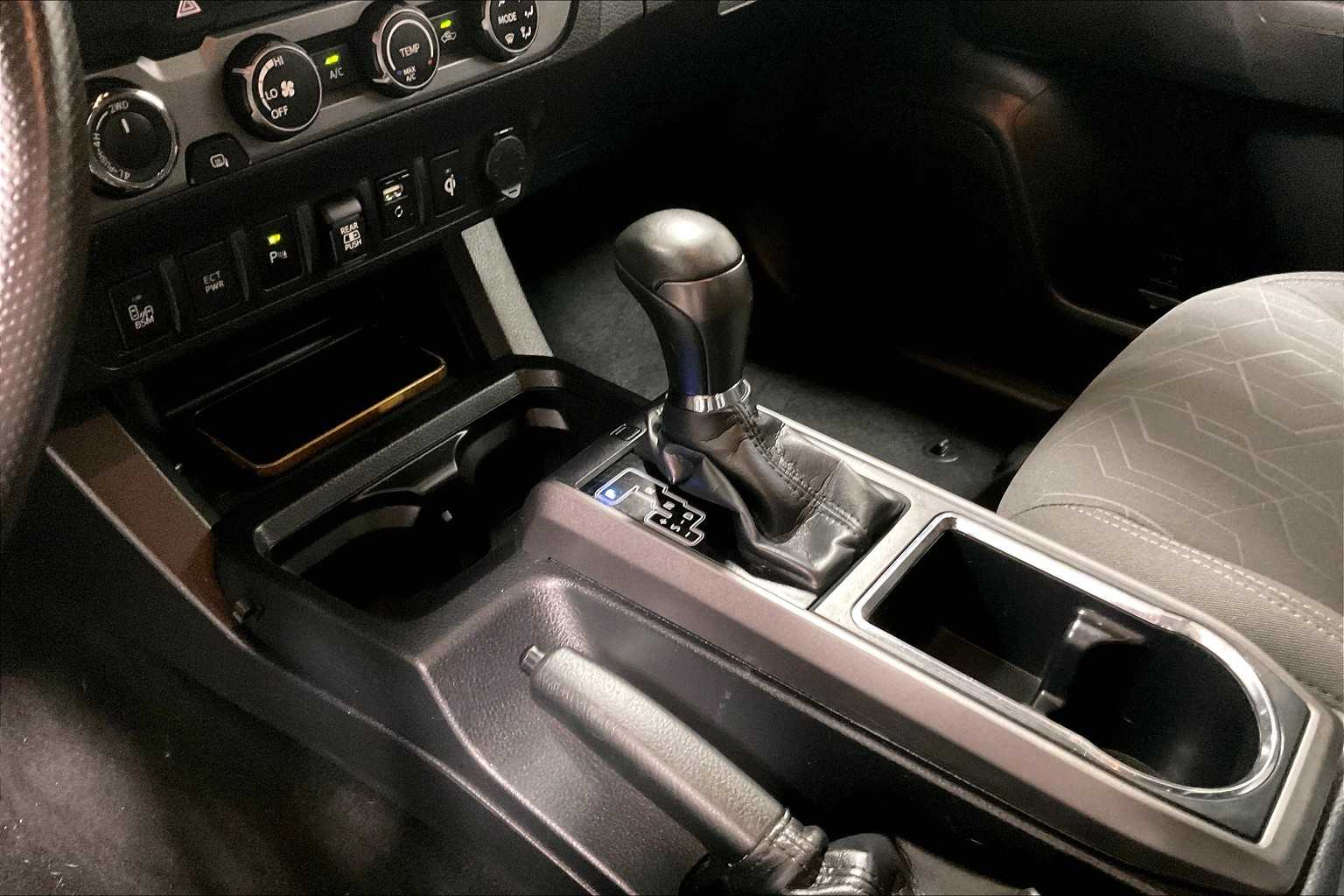 2019 Toyota Tacoma TRD Off Road - Photo 20