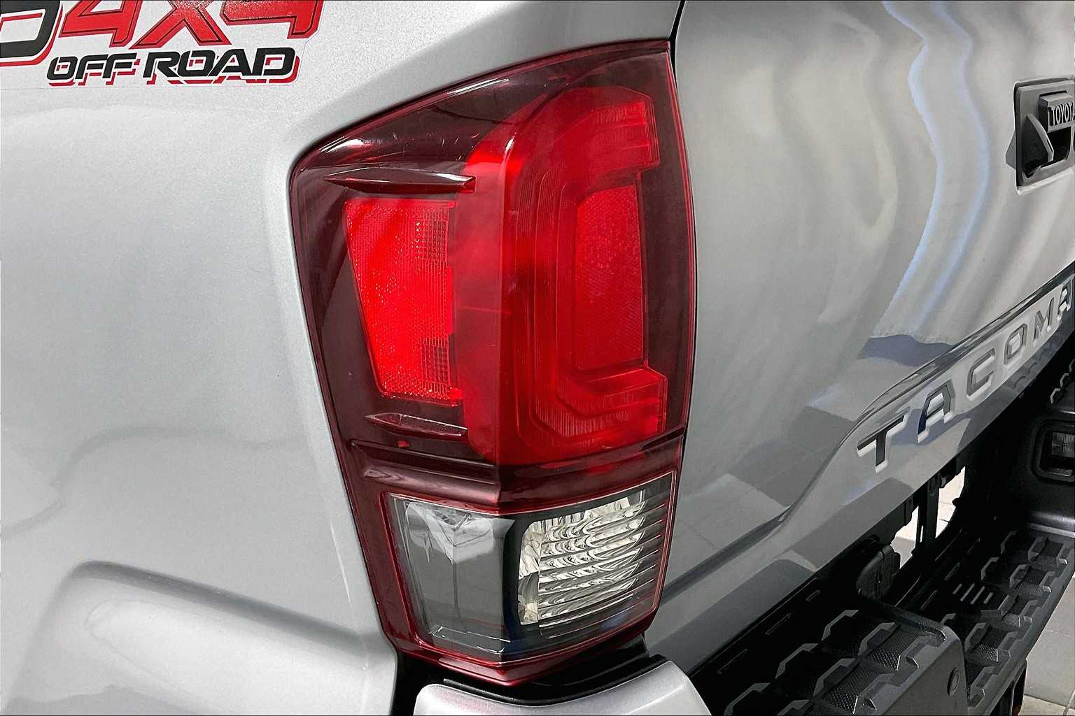 2019 Toyota Tacoma TRD Off Road - Photo 34