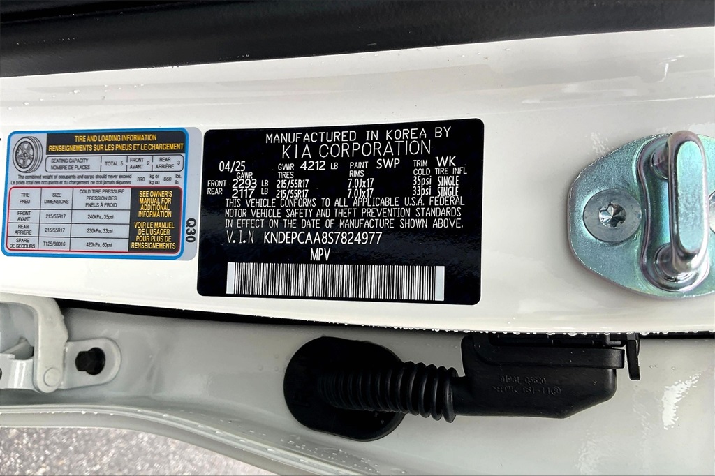 2025 Kia Seltos LX - Photo 16