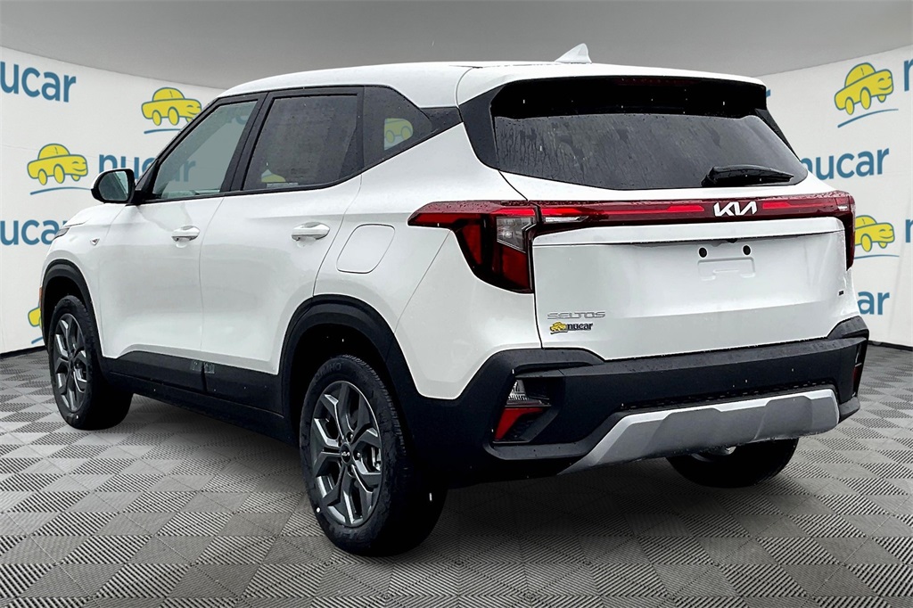 2025 Kia Seltos LX - Photo 5