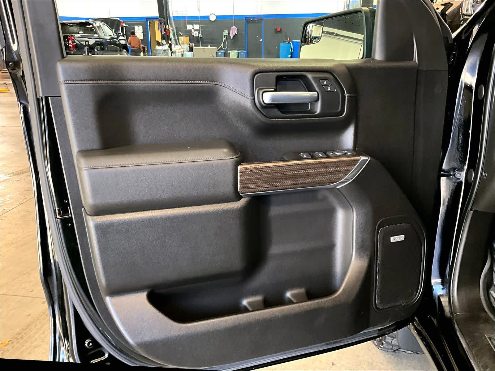 2021 Chevrolet Silverado 1500 LT Trail Boss - Photo 9