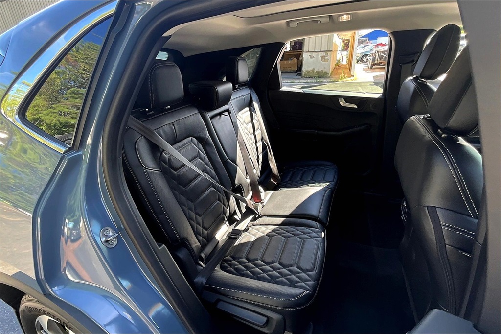 2024 Ford Escape Platinum - Photo 16