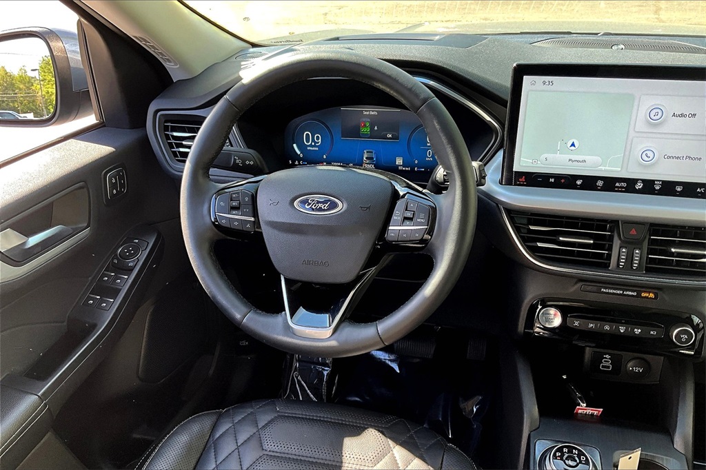 2024 Ford Escape Platinum - Photo 17
