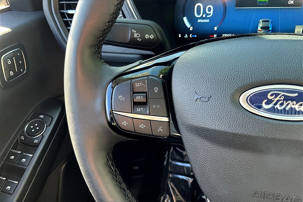 2024 Ford Escape Platinum - Photo 23