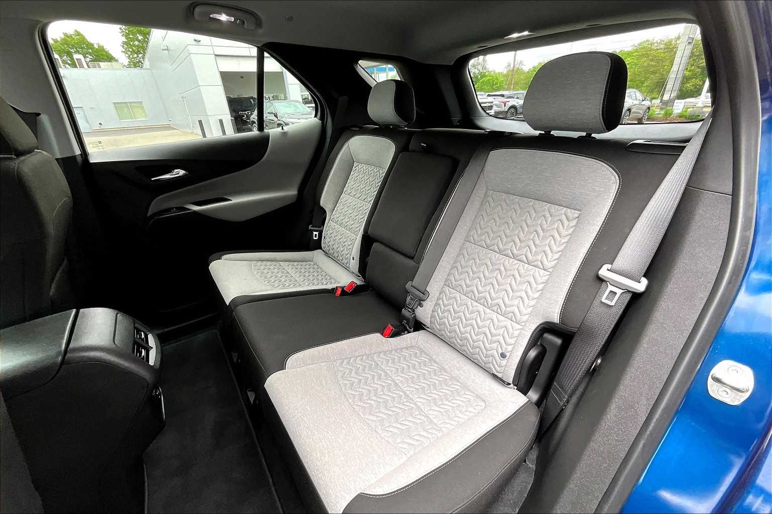 2023 Chevrolet Equinox LS - Photo 15