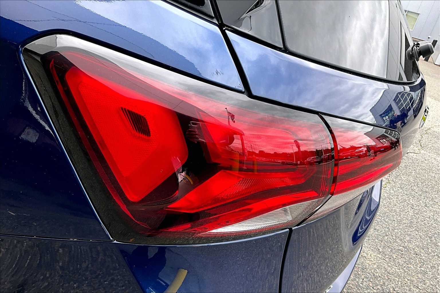 2023 Chevrolet Equinox LS - Photo 35