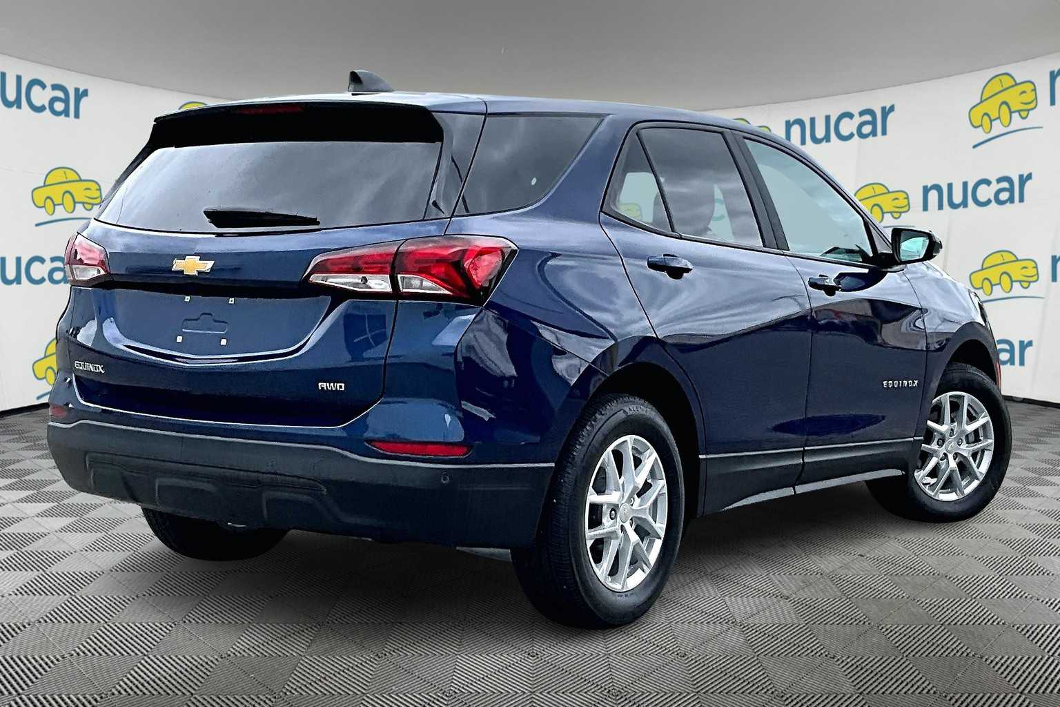 2023 Chevrolet Equinox LS - Photo 6