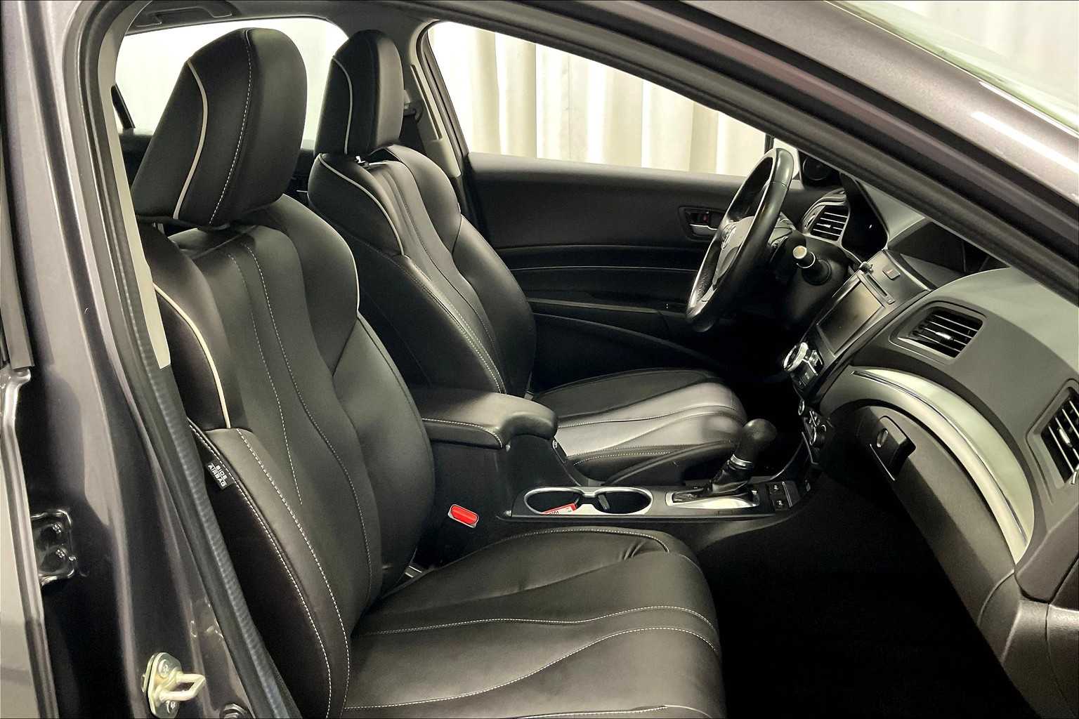 2019 Acura ILX w/Premium Pkg - Photo 11