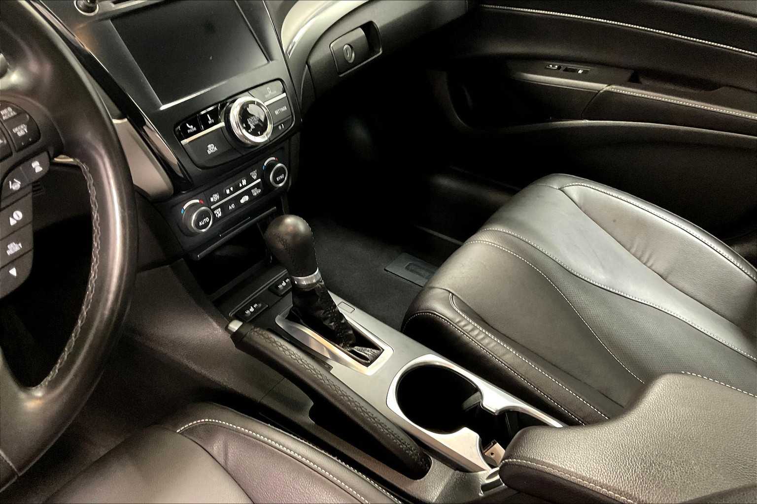 2019 Acura ILX w/Premium Pkg - Photo 20