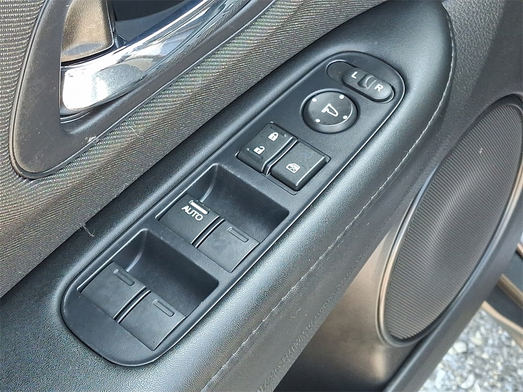 2019 Honda HR-V LX - Photo 14