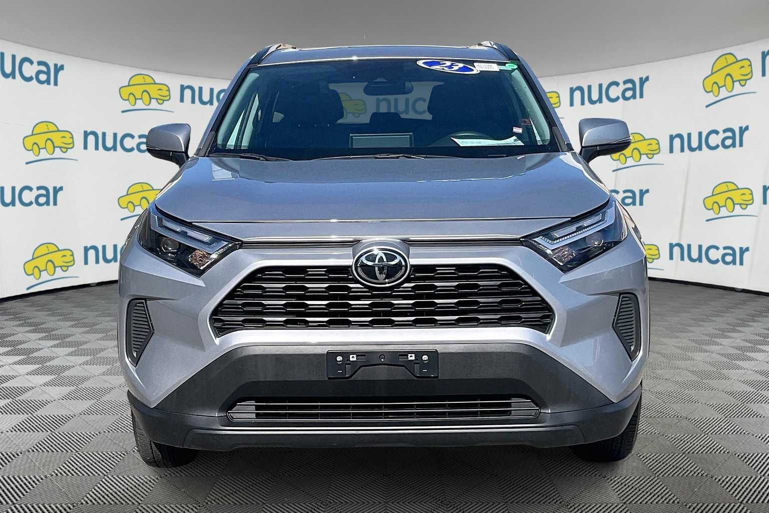 2023 Toyota RAV4 XLE - Photo 2