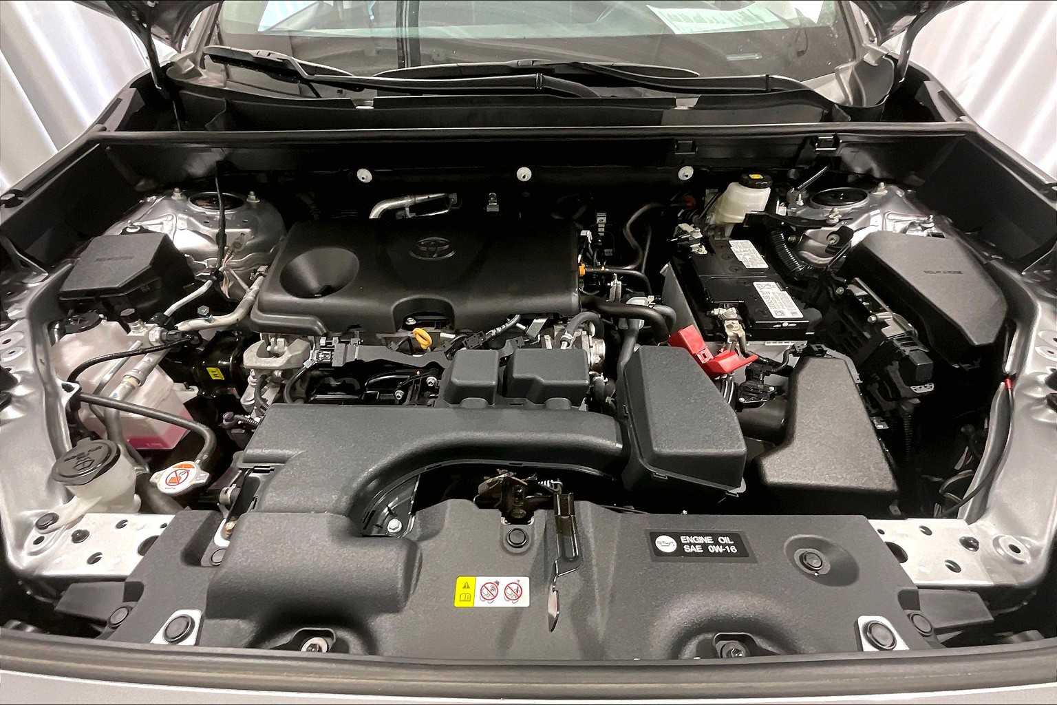 2023 Toyota RAV4 XLE - Photo 30