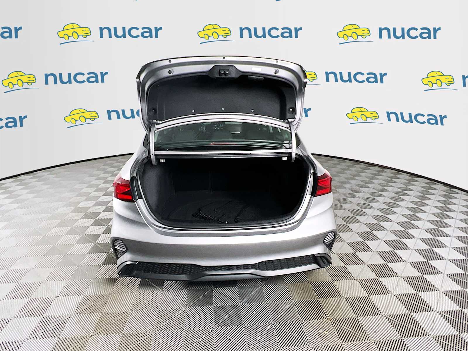 2024 Kia Forte LXS - Photo 24