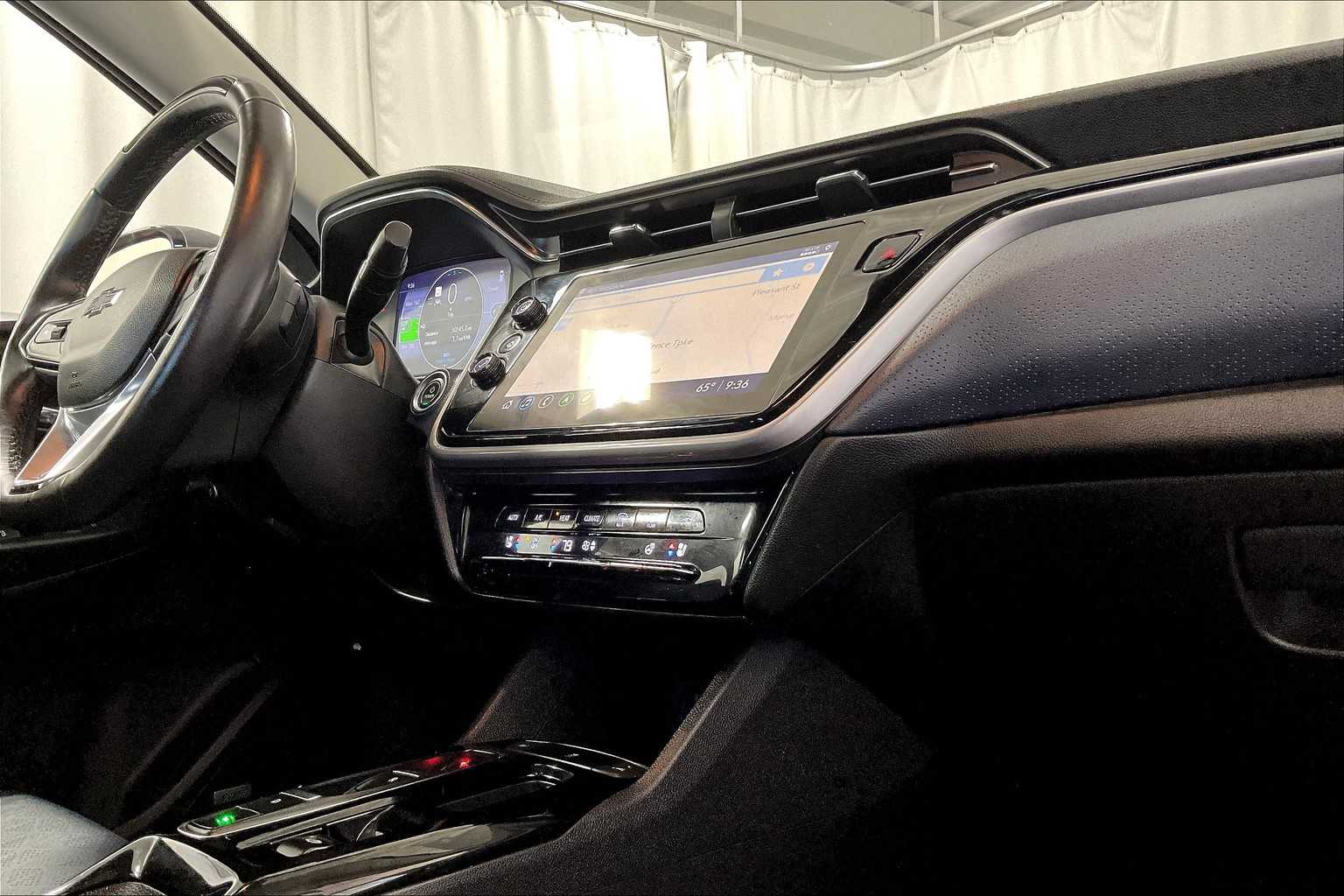 2022 Chevrolet Bolt EUV Premier - Photo 14