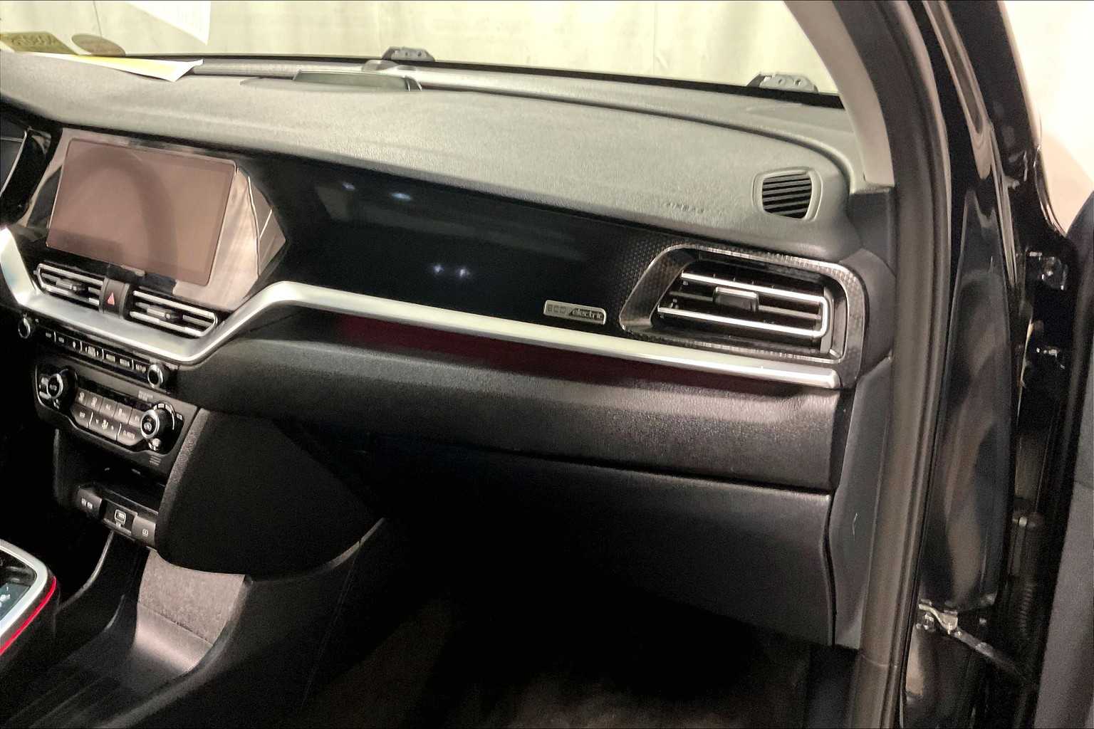 2022 Kia Niro EV EX Premium - Photo 13