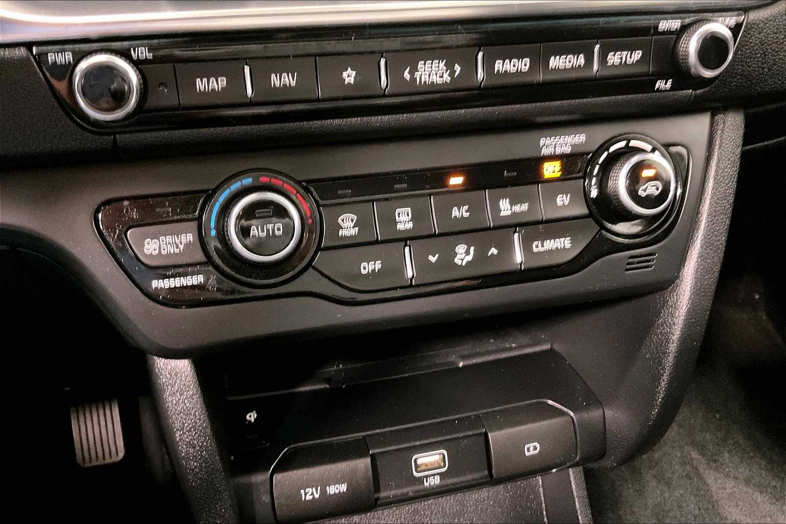 2022 Kia Niro EV EX Premium - Photo 26
