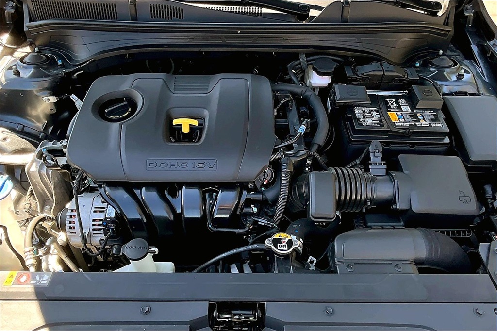 2024 Kia Forte GT-Line - Photo 29