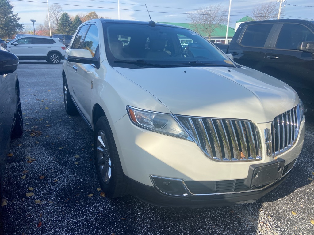 2013 Lincoln MKX Base