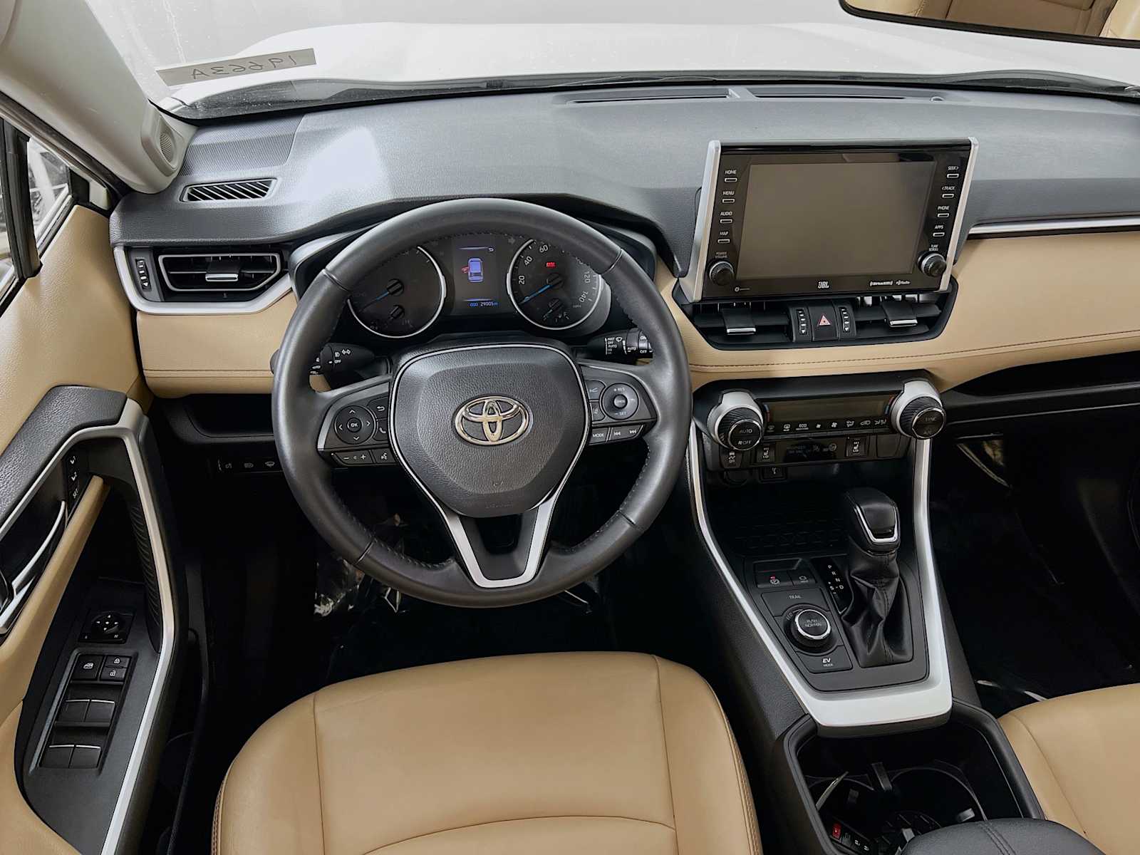 2022 Toyota RAV4 Hybrid XLE Premium - Photo 23
