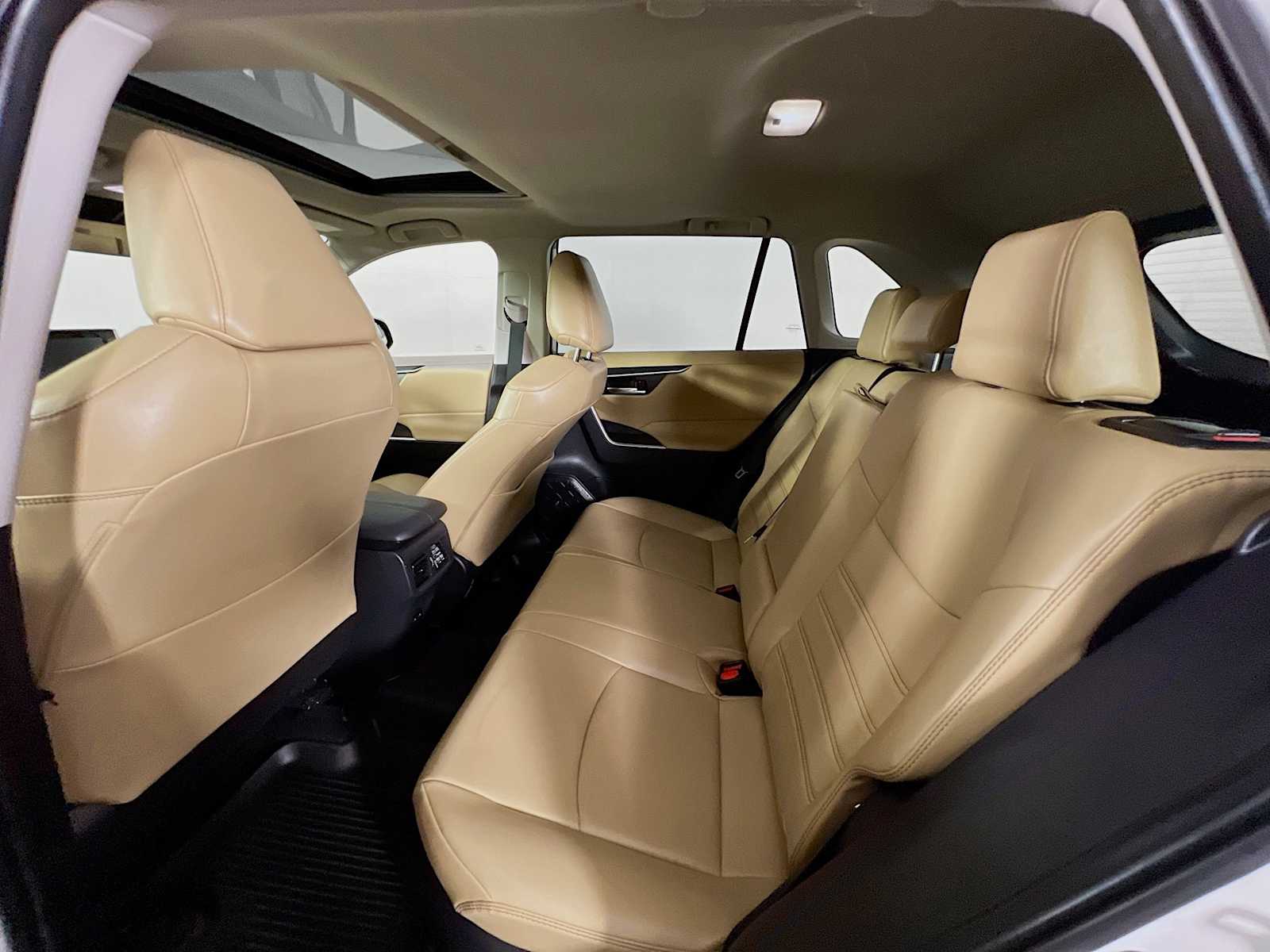 2022 Toyota RAV4 Hybrid XLE Premium - Photo 25