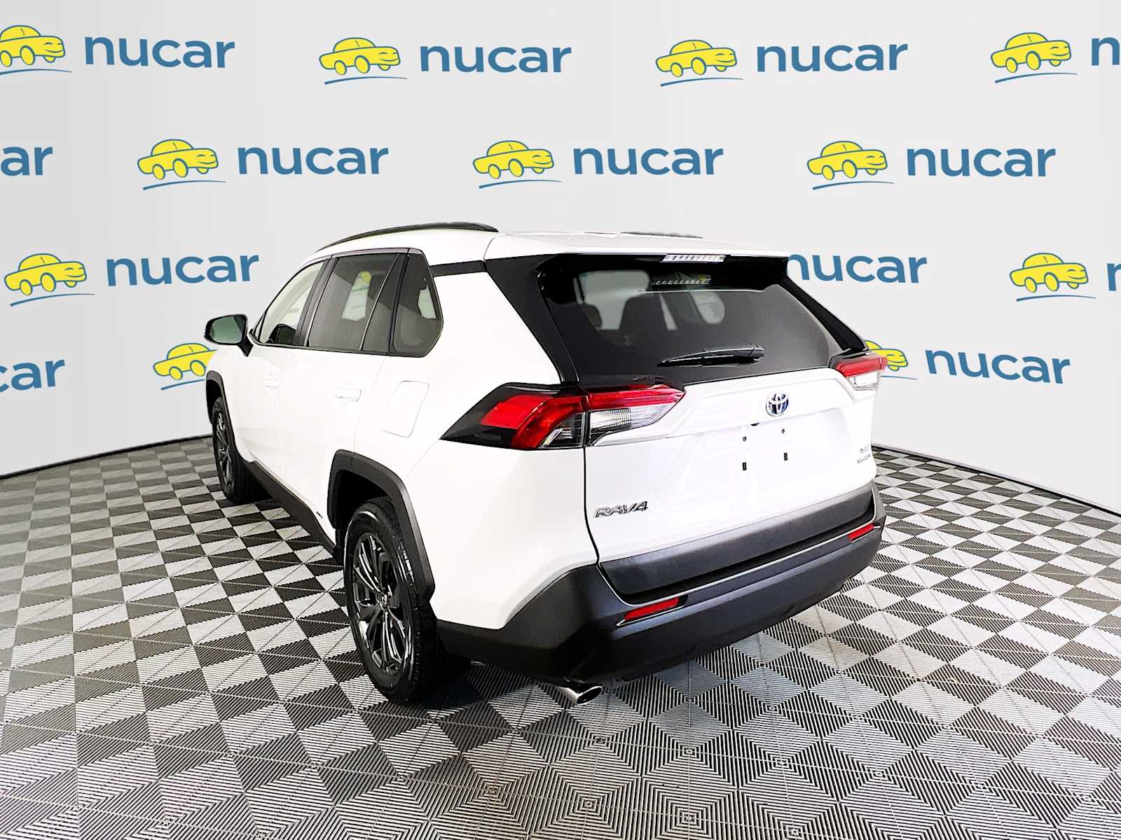 2022 Toyota RAV4 Hybrid XLE Premium - Photo 5