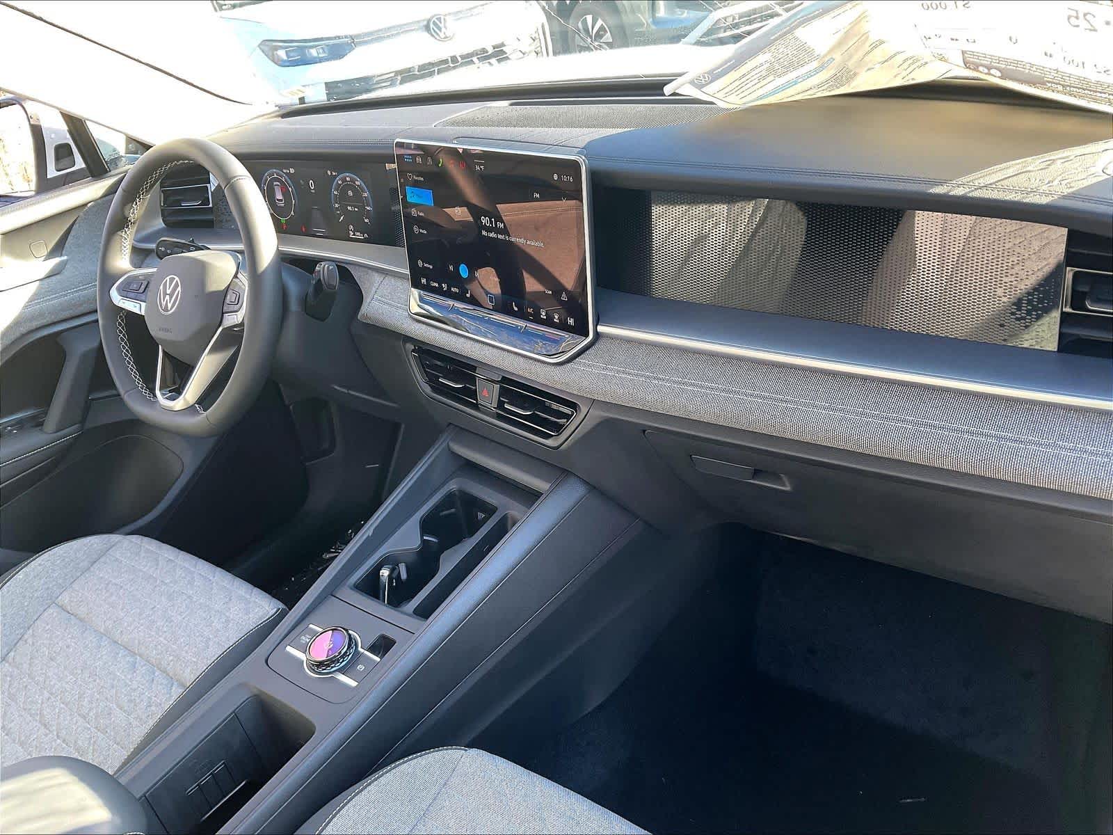 2025 Volkswagen Tiguan S - Photo 10